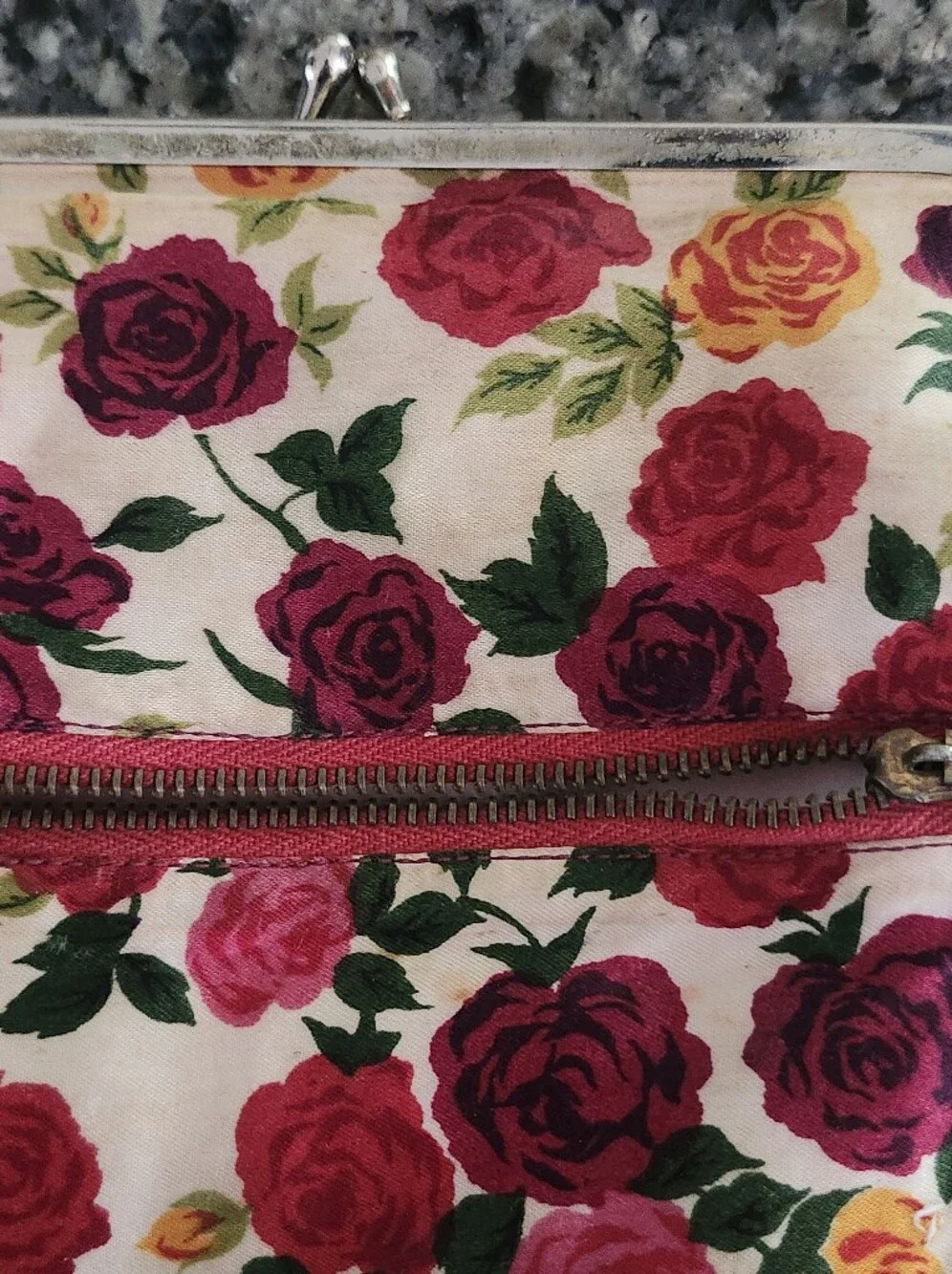 Vtg MCM Celebrity New York Floral Rose Print Kiss-Lock Coin Purse - Pink/Red